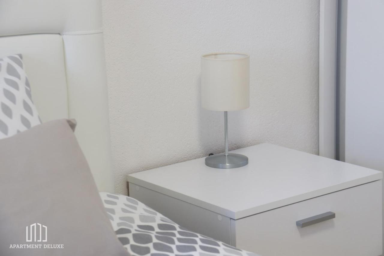 Apartment Deluxe ヤイツェ エクステリア 写真